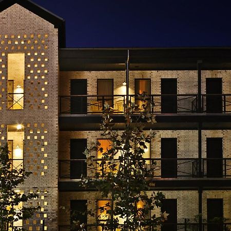 Cavalry Court, By Valencia Hotel Collection College Station Eksteriør billede