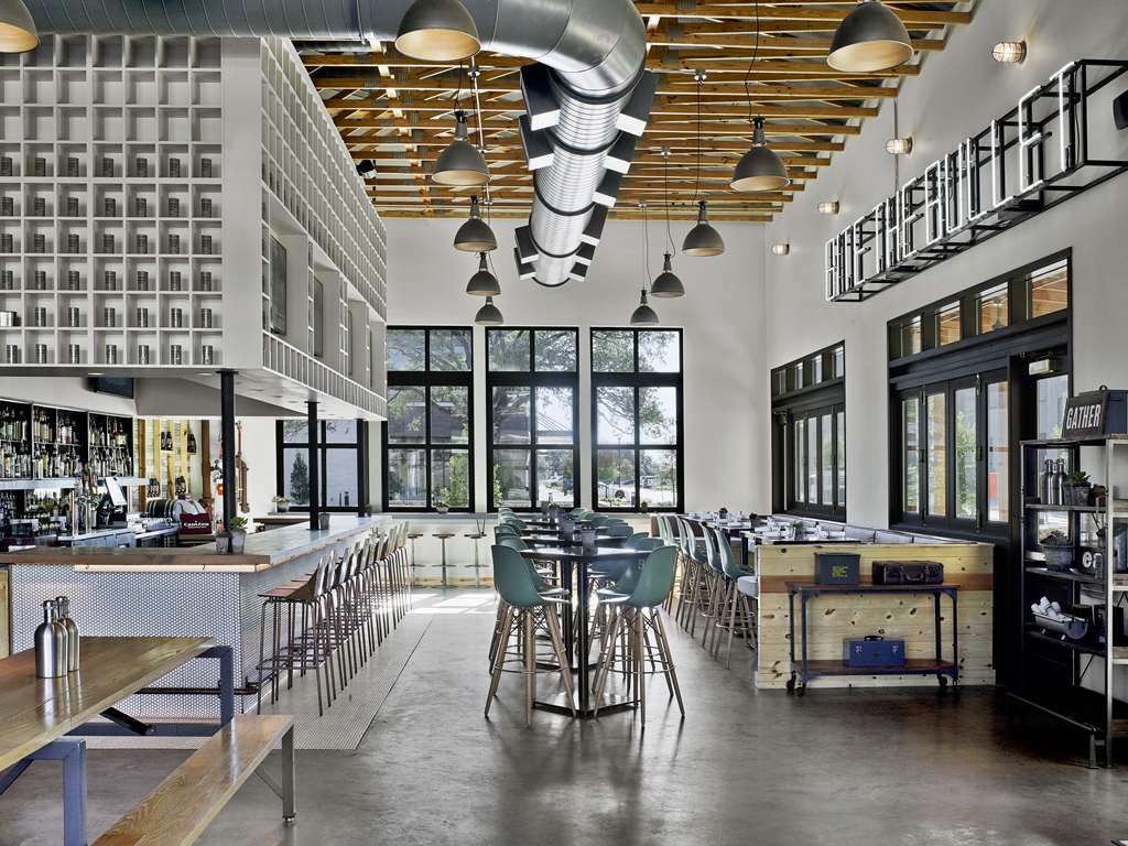 Cavalry Court, By Valencia Hotel Collection College Station Restaurant billede
